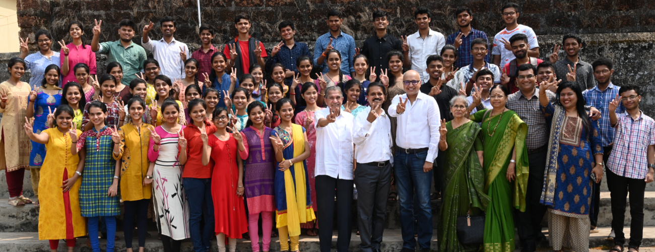 Ajit Prabhu, Ajit Prabhu's Foundation, Picture with Team